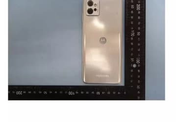 Бюджетно, но под американским «флагом». Появились параметры и фото смартфона Motorola Moto G32