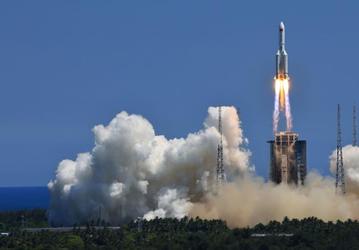 Реальная опасность из космоса. Обломки китайской ракеты упадут на землю через несколько дней, и пока неясно, где именно