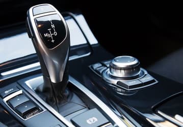 Россияне всё чаще покупают автомобили с автоматическими коробками передач. По итогам первого полугодия такие авто установили рекорд