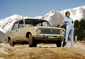 АвтоВАЗ празднует 50-летие. Lada Granta Classic'22 получила кондиционер, а скоро получит экран и подогрев руля/сидений