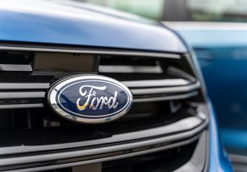 Ford установила новый рекорд на рынке электромобилей США. Компания – вторая на рынке после Tesla