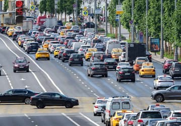 В России разработаны правила для беспилотных автомобилей: постоянно записывающие камеры, страховка на 10 миллионов рублей и тестовые дороги в 41 регионе