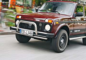 Популярнее Toyota RAV4 и Toyota Land Cruiser. Lada Niva с пробегом разлетаются как горячие пирожки
