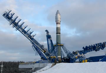 C космодрома Плесецк стартовала ракета «Союз-2.1в» с военным спутником