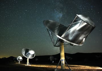 Телескоп Allen Telescope Array (ATA) для поиска следов внеземных цивилизаций поймал сигнал объекта с расстояния более 23 млрд км