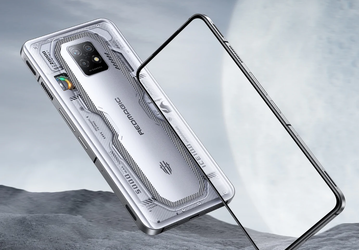 AMOLED, 120 Гц, Snapdragon 8+ Gen 1, 18 ГБ ОЗУ, невидимая селфи-камера и светящийся вентилятор. Стартовали международные продажи игрового Nubia Red Magic 7S Pro
