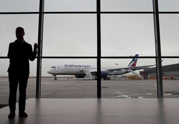 Российские авиакомпании разбирают самолёты на запчасти из-за санкций. Под нож пошли Sukhoi Superjet 100 и Airbus A350