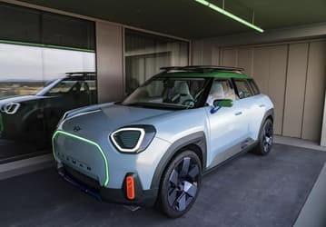 На Gamescom 2022 представили концепт электромобиля Mini Aceman c «режимом Pokemon»
