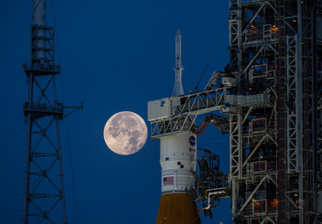 NASA отправляет iPad на Луну
