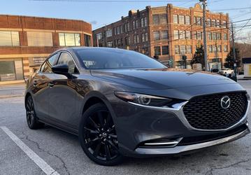 Представлены новые Mazda3 и Mazda CX-30: система M Hybrid, уменьшенный расход топлива и увеличенный запас хода