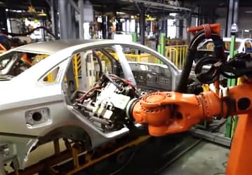 Кузова Lada Vesta начнут собирать уже в ноябре. Полномасштабное производство стартует весной 2023