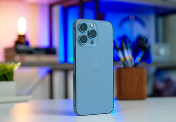 Назло санкциям: iPhone 13 Pro рекордно подешевел в России