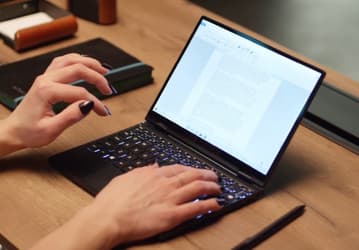 Такими стали нетбуки в 2022 году. OneMix 4s предлагает производительный процессор, конвертируемый форм-фактор и компактные размеры