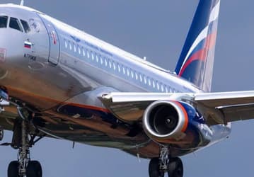 Путин призвал «Аэрофлот» наладить обслуживание самолетов Sukhoi Superjet и обеспечить их запчастями