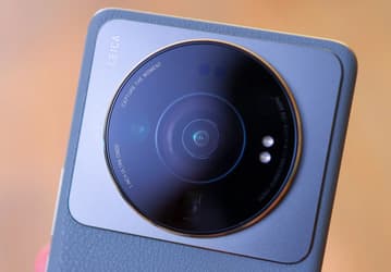 У Xiaomi большие проблемы. Чистая прибыль компании за прошлый квартал рухнула на 83%