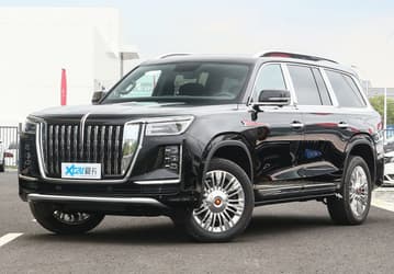 Мощно, богато и очень дорого. В Китае поступил в продажу огромный внедорожник Hongqi LS7 — с двигателем V8, длиной 5,7 м, отделкой натуральной кожей и деревом и ценой 216 000 долларов