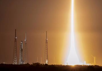 SpaceX запустила ракету с 35 спутниками. 13 сентября компания планирует запустить на орбиту еще 54 спутника