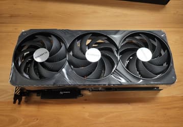 В Китае уже можно купить GeForce RTX 4090, хотя до официальных продаж ещё две недели