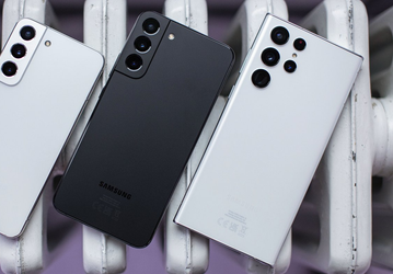 «Флагманский Samsung Galaxy S превратили в телефон третьего класса». Galaxy S23 получит самое низкое разрешение среди флагманов