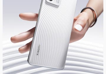 Такого телефона у Xiaomi ещё не было. Представлен Xiaomi Civi 2 со сдвоенной фронтальной камерой, Snapdragon 7 Gen1, волнистой тыльной панелью и тонким корпусом