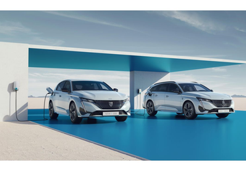 Представлены электромобили Peugeot 308 и 308 SW