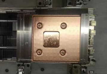 Фото системы охлаждения GeForce RTX 4090 удивляют количеством тепловых трубок
