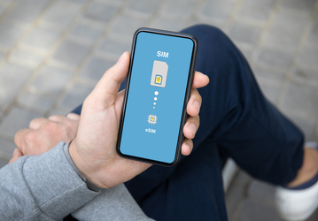 В России продано уже 11,5 миллиона смартфонов с eSIM