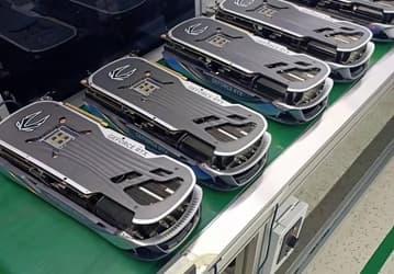 Видеокарты GeForce RTX 40 пылятся на складах Nvidia ещё с августа