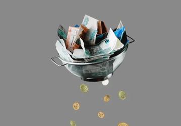 РБК: в России снизились зарплаты для айтишников
