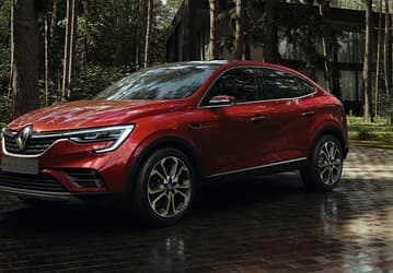 У дилеров Renault осталось около 7000 новых автомобилей на всю Россию