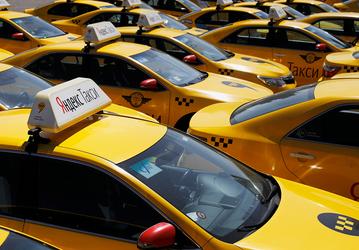 Яндекс просит АвтоВАЗ, BAIC и Chery о поставках автомобилей для такси. Компании ежегодно нужно 50 000 авто