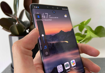 Huawei попробовала это три года назад и отказалась от затеи. Пользователи комментируют слухи об отсутствии кнопок в iPhone 15 Pro