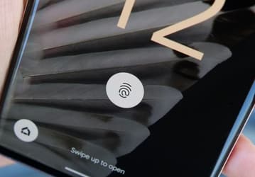 Google Pixel 8 Pro может получить ультразвуковой сканер отпечатка пальца