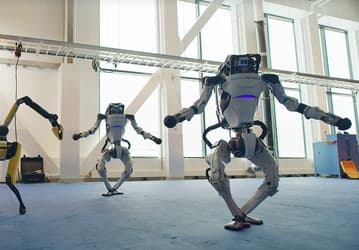 Самый известный производитель робособак и человекоподобных роботов пообещал не выпускать боевых роботов