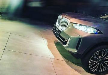 Серийный BMW X5 2023 засветился на фото