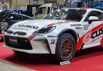 Porsche 911 Dakar на минималках. В Японии бюджетный спорткар Toyota GR86 превратили в кроссовер