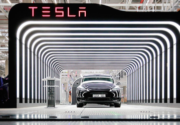 После снижения цен сроки ожидания новых Tesla в Германии выросли