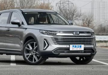 8-ступенчатый автомат и 224 л.с. В России начали предлагать рестайлинговый кроссовер FAW Bestune T99, и он оказался дешевле дореформенной версии