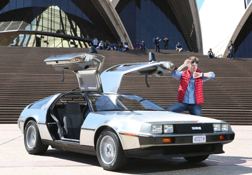 «Назад в будущее»: в России можно купить тот самый DeLorean