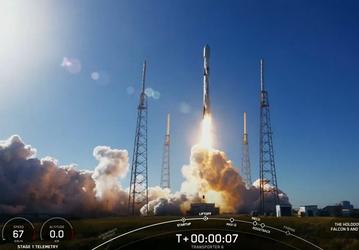 SpaceX установила рекорд, за раз запустив на орбиту 114 спутников