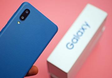 Samsung напрочь забыла обновить один из своих смартфонов? Galaxy A02 по каким-то причинам застрял на Android 11