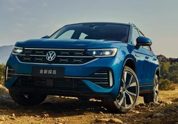 В Россию приехала большая партия кроссоверов Volkswagen Tayron. Сколько просят за аналог Tiguan?