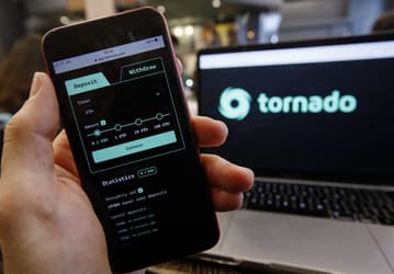 Криптомиксер Tornado Cash работает, несмотря на санкции