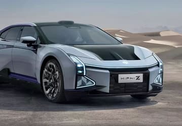 В 2023 году в России появится 5–7 новых автомобильных брендов. Три уже известны, из них один очень неожиданный