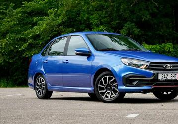 Автомобильный рынок в России в 2022 году рухнул на 59%, но Geely сумела даже нарастить продажи