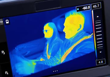 ZF показала Heat Belt — ремни безопасности с подогревом. Они могут увеличить запас хода электромобиля зимой на 15%