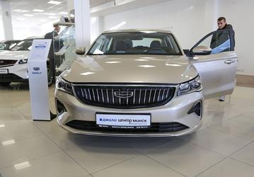Так 106, 114 или 126 л.с.? С каким двигателем до России доедет бюджетный седан Geely Emgrand 7 New