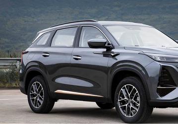 В Китае представлен экономичный Changan CS75 Plus. Расход 1,46 л на 100 км и запас хода 1200 км