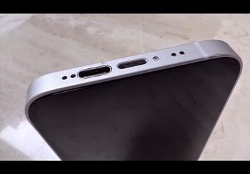 Инженер сделал то, что все никак не может сделать Apple – он установил в iPhone USB-C. Причем не вместо Lightning, а вместе