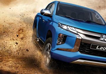 В продаже в России появились пикапы Mitsubishi L200 2023 года со 181-сильным дизелем и полным приводом. Сколько за них просят?